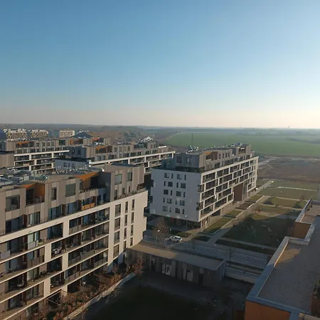 1 With Terrace, Petrzalka Apartamento Bratislava
